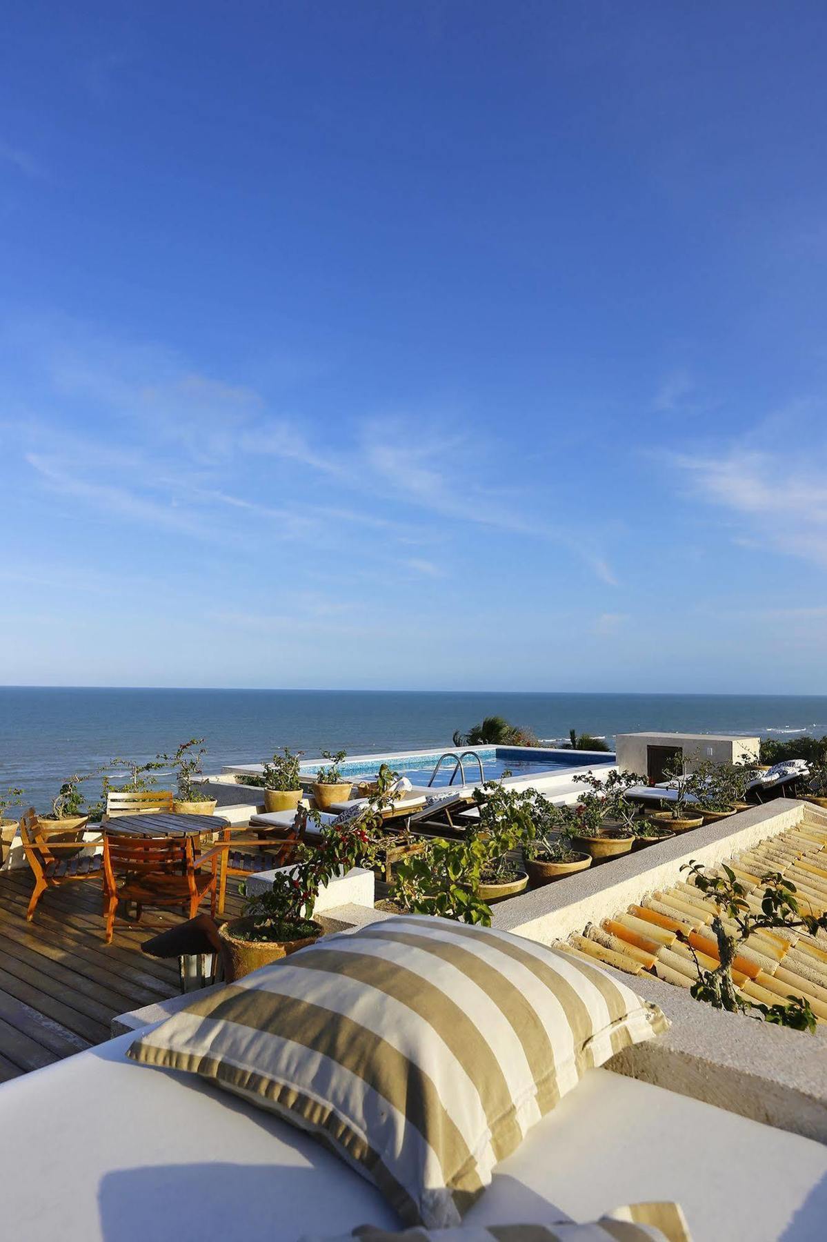 Hotel Maitei Порту-Сегуру Экстерьер фото